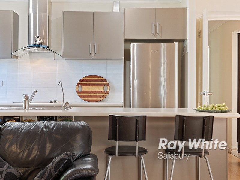 10D Barker Street, Willaston SA 5118