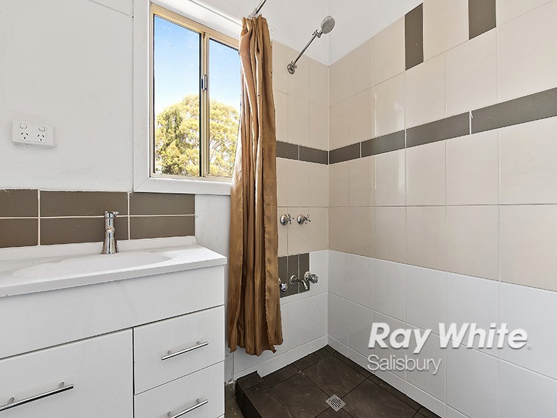 6 Chillingworth Road, Elizabeth East SA 5112