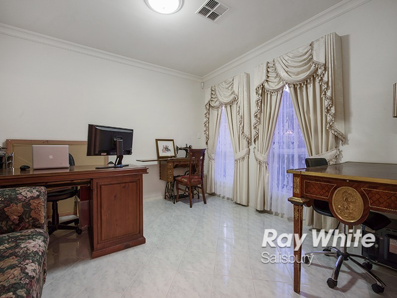 21 Fenden Road, Salisbury Plain SA 5109