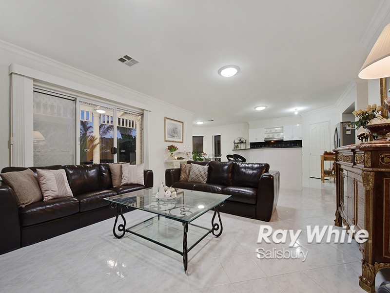 21 Fenden Road, Salisbury Plain SA 5109
