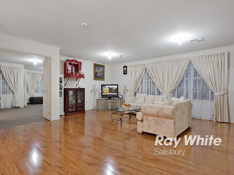 21 Fenden Road, Salisbury Plain SA 5109