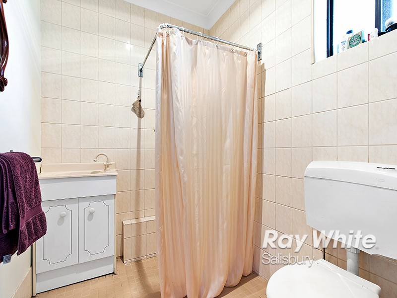 10 Dienelt Drive, Para Hills West SA 5096