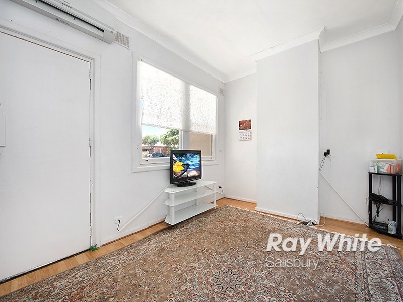 8 Chillingworth Road, Elizabeth East SA 5112