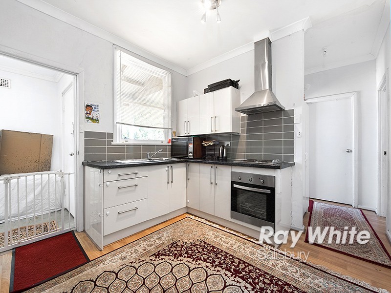 8 Chillingworth Road, Elizabeth East SA 5112