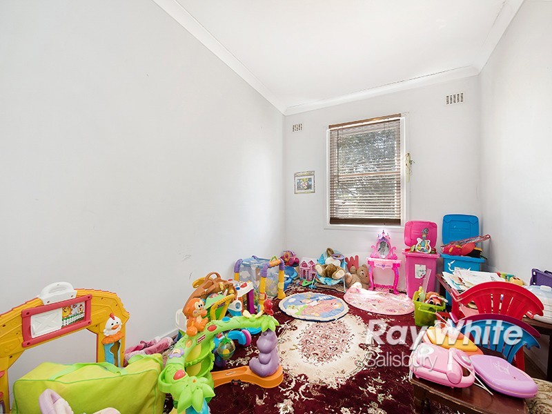 8 Chillingworth Road, Elizabeth East SA 5112