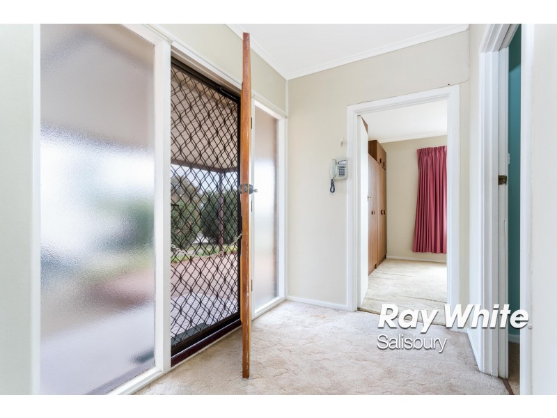 9 St Clair Avenue, Para Hills SA 5096