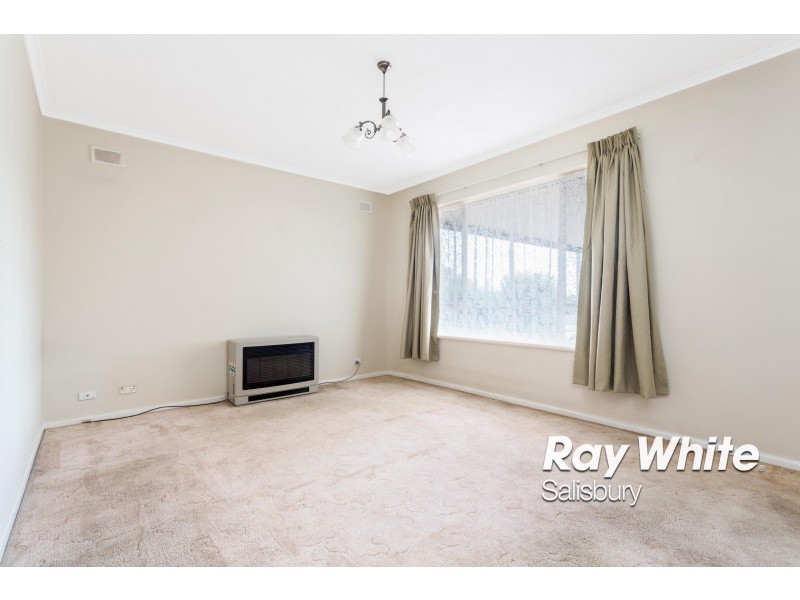 9 St Clair Avenue, Para Hills SA 5096