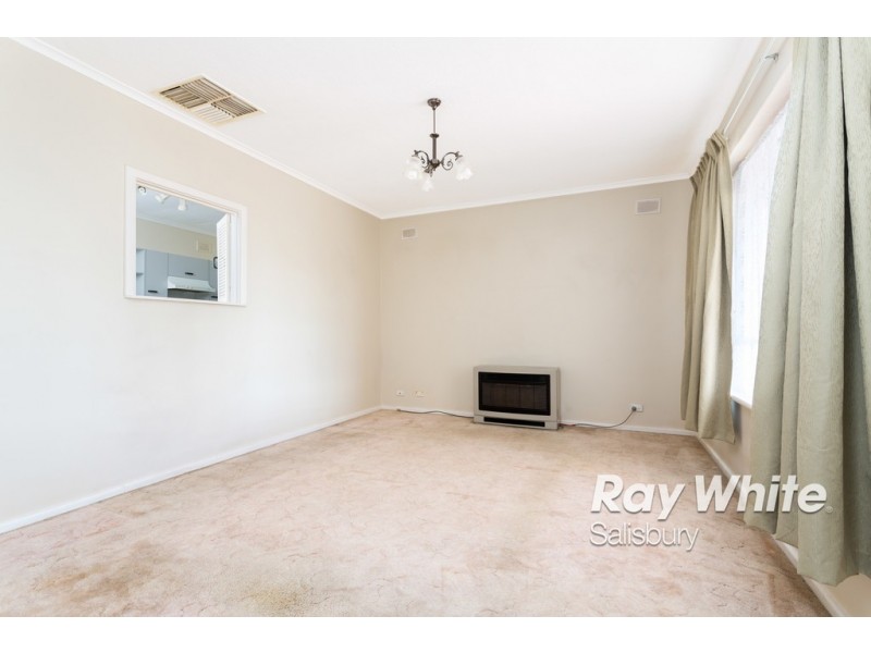 9 St Clair Avenue, Para Hills SA 5096