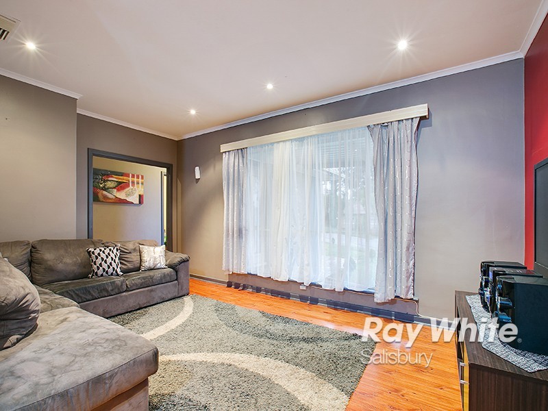36 Murrell Road, Para Hills SA 5096