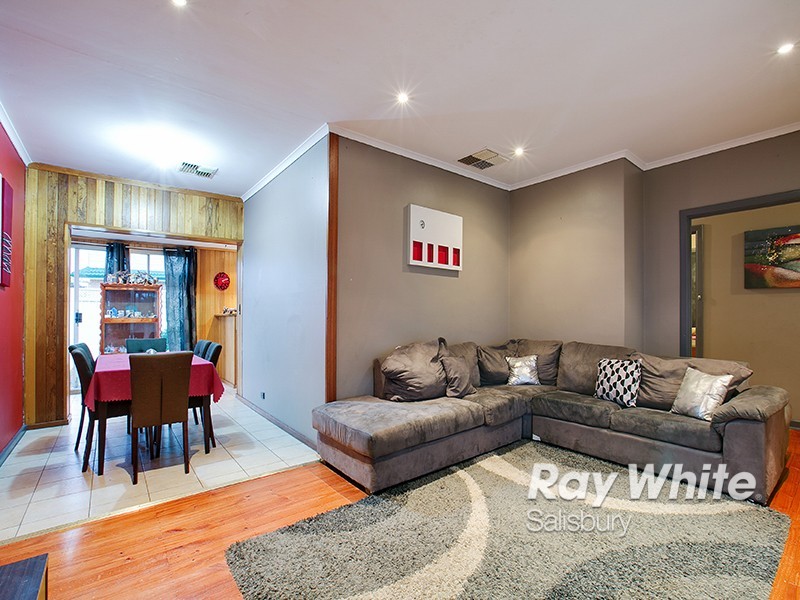 36 Murrell Road, Para Hills SA 5096