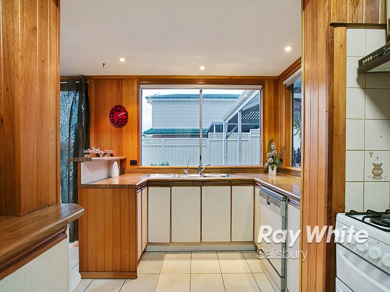 36 Murrell Road, Para Hills SA 5096