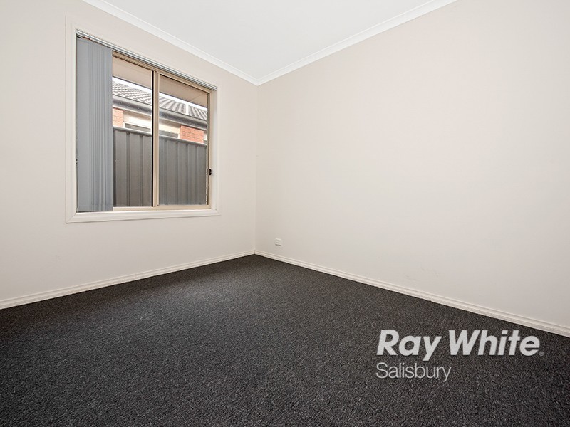 5 Maple Street, Munno Para West SA 5115