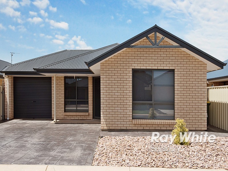 7 Maple Leaf Court, Munno Para West SA 5115