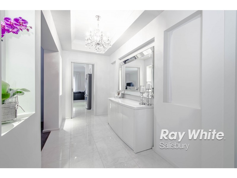 3 Lodge Way, Blakeview SA 5114