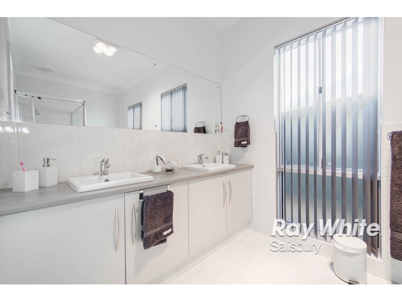 3 Lodge Way, Blakeview SA 5114