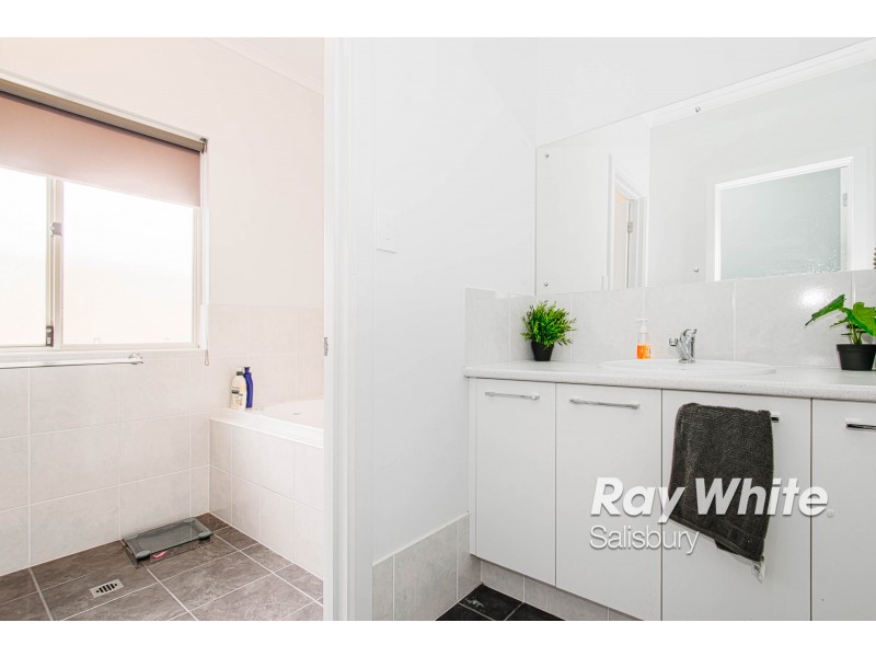 90 Douglas Drive, Munno Para SA 5115