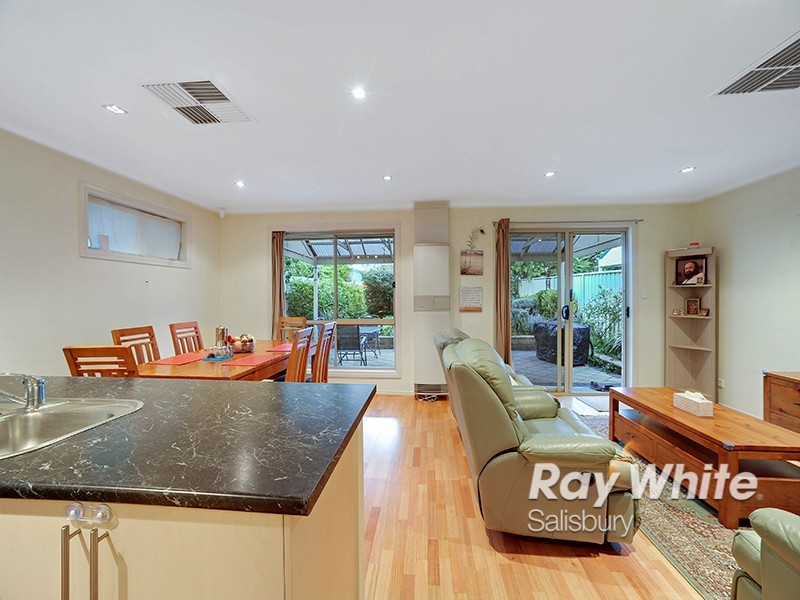 168B Nelson Road, Para Vista SA 5093