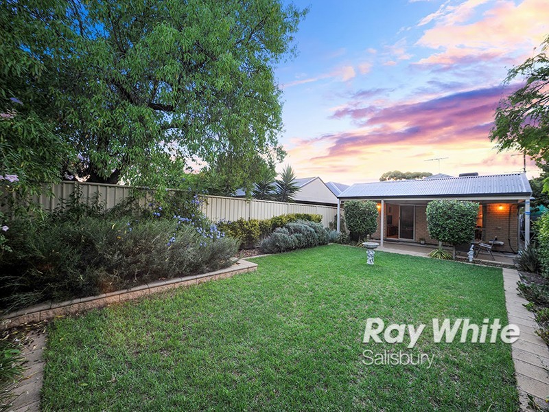 168B Nelson Road, Para Vista SA 5093