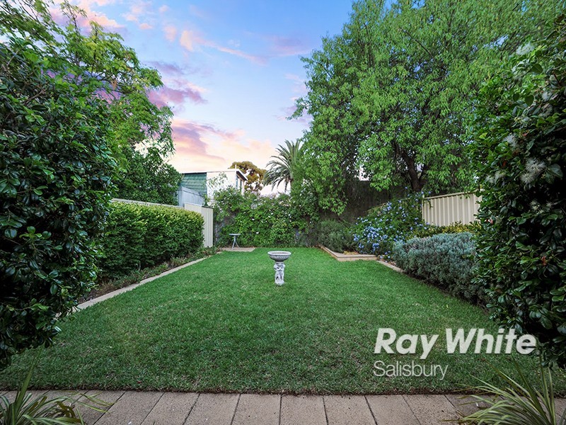 168B Nelson Road, Para Vista SA 5093