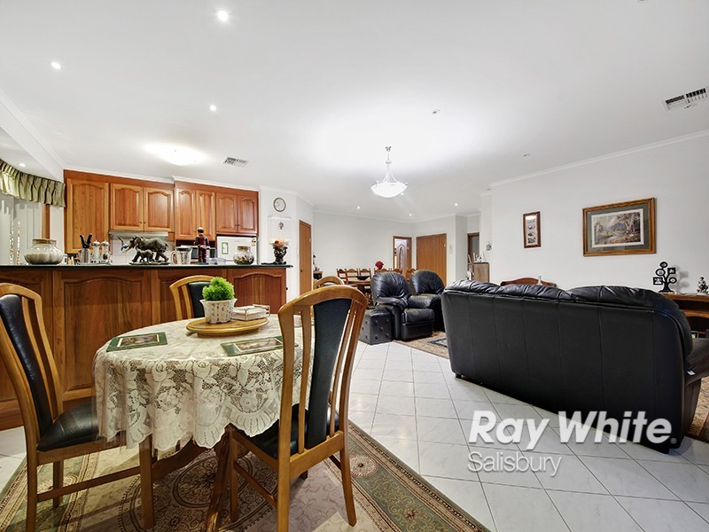 10 Bluegum Drive, Paralowie SA 5108