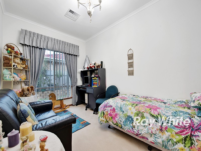 10 Bluegum Drive, Paralowie SA 5108