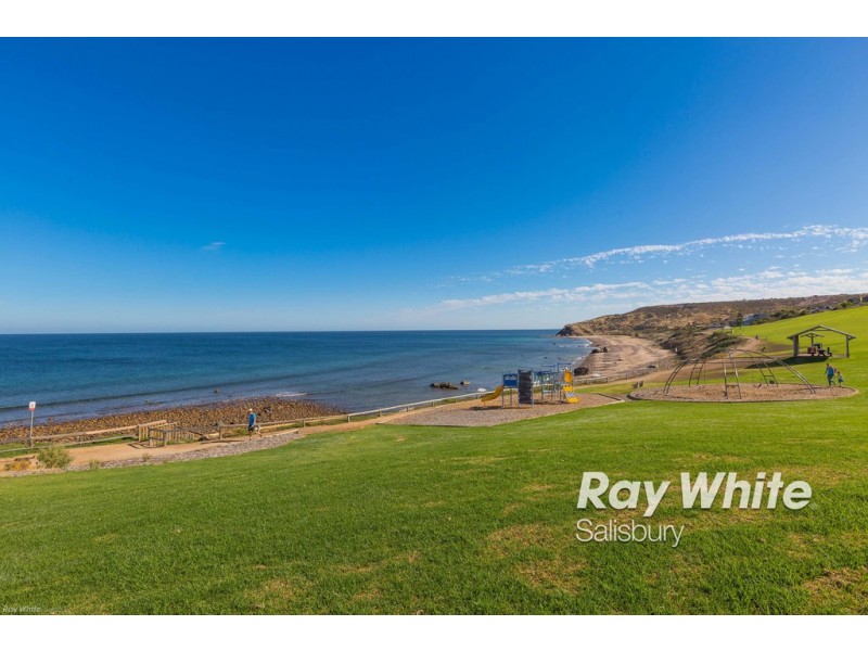 34 Freebairn Drive, Hallett Cove SA 5158