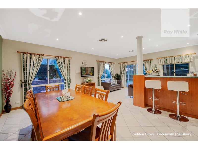 8 Coach House Mews, Hillbank SA 5112