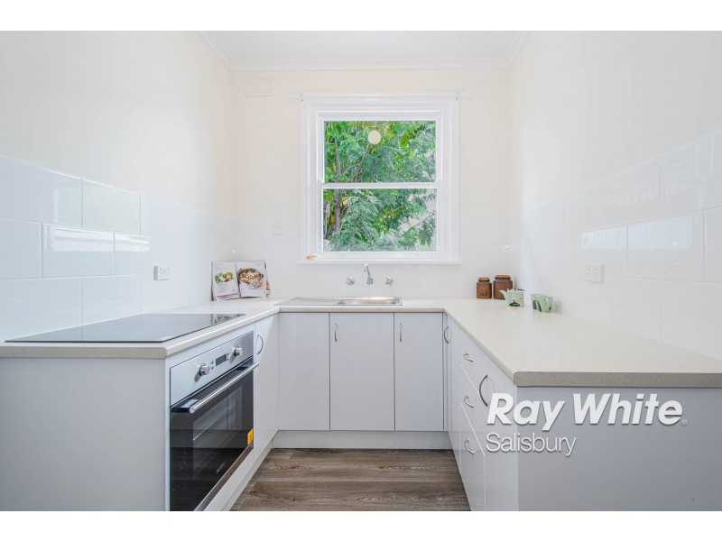 13 Jeffries Street, Elizabeth South SA 5112