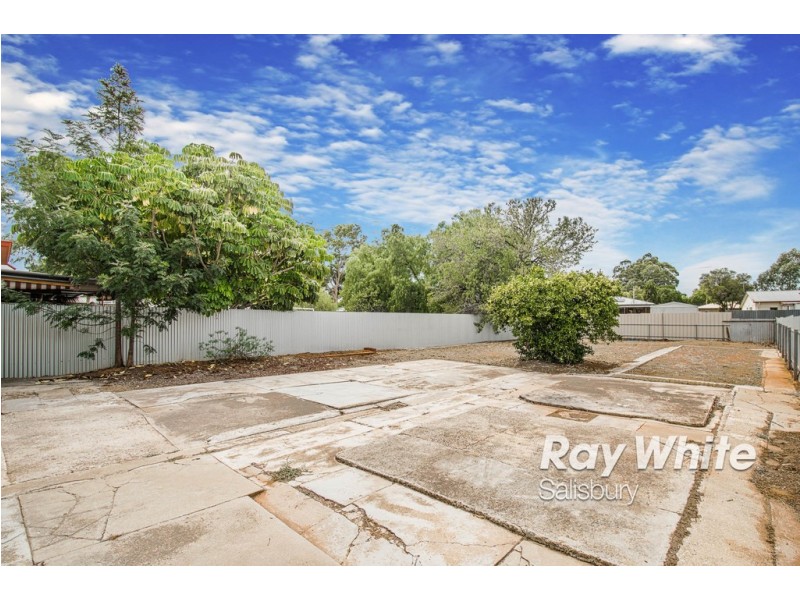 13 Jeffries Street, Elizabeth South SA 5112
