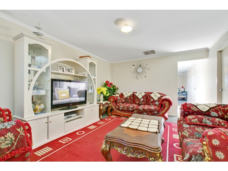 10 Macfarlane Way, Andrews Farm SA 5114