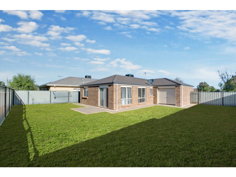 10 Macfarlane Way, Andrews Farm SA 5114