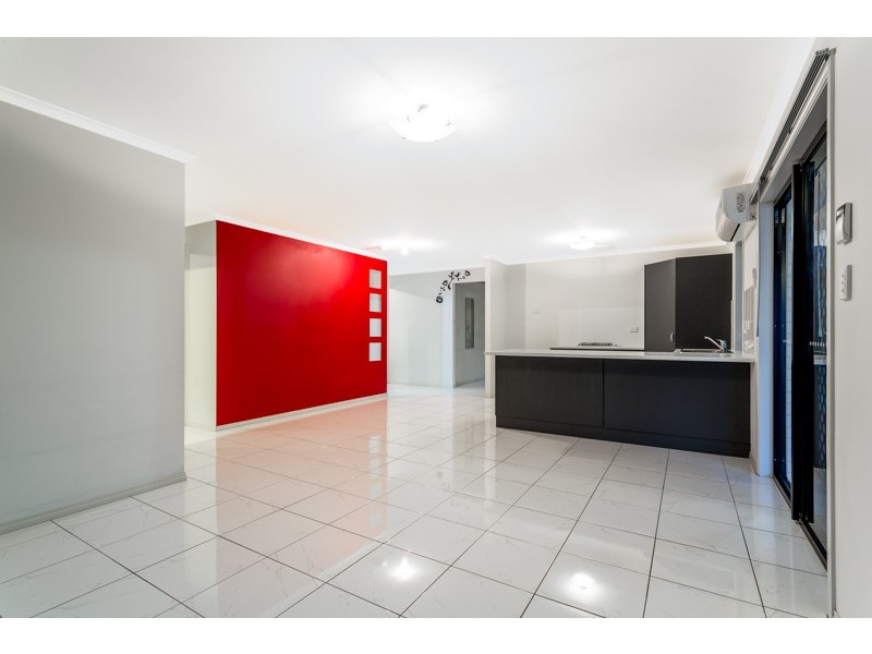 70 Rosalie Terrace, Parafield Gardens SA 5107