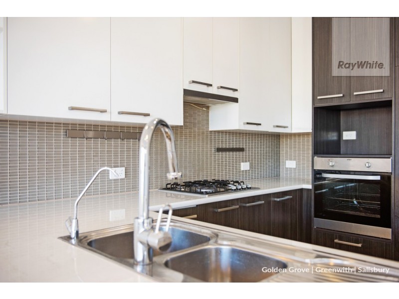 34 Leaf Street, Parafield Gardens SA 5107