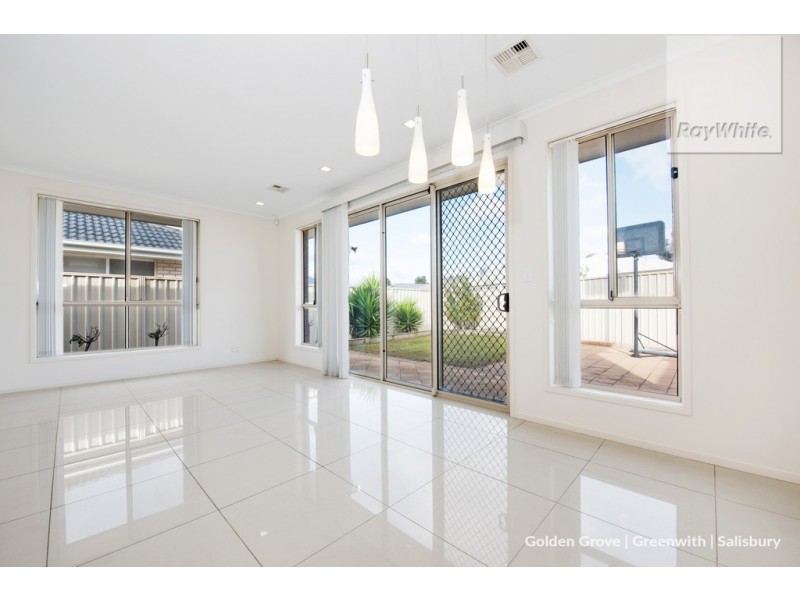 34 Leaf Street, Parafield Gardens SA 5107