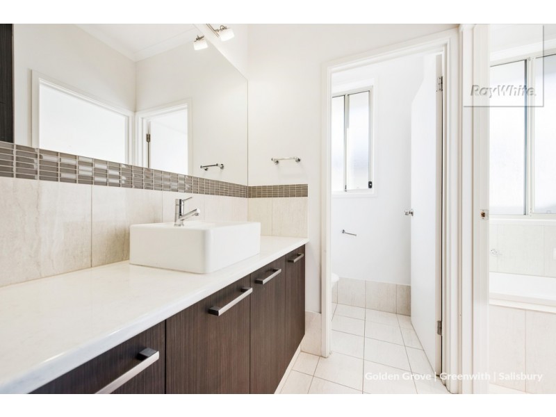 34 Leaf Street, Parafield Gardens SA 5107