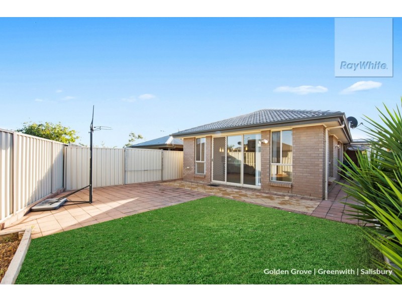 34 Leaf Street, Parafield Gardens SA 5107