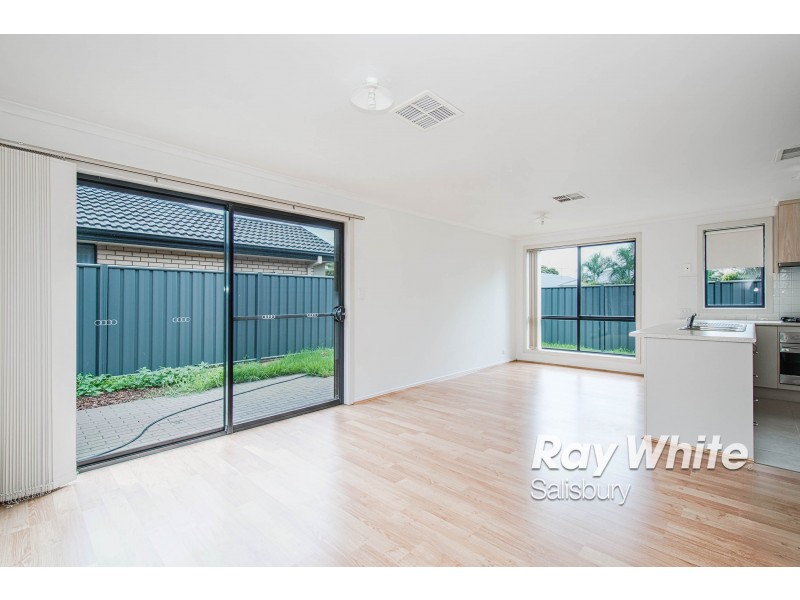 11 Almond Circuit, Munno Para West SA 5115