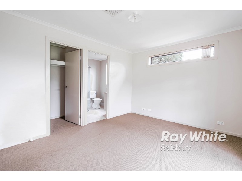 11 Almond Circuit, Munno Para West SA 5115