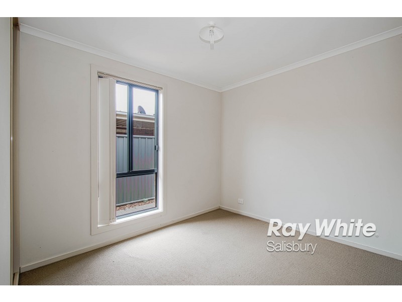 11 Almond Circuit, Munno Para West SA 5115