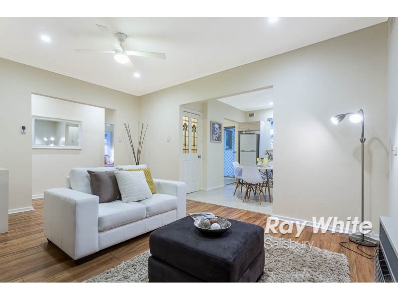 10 Saint Road, Smithfield Plains SA 5114