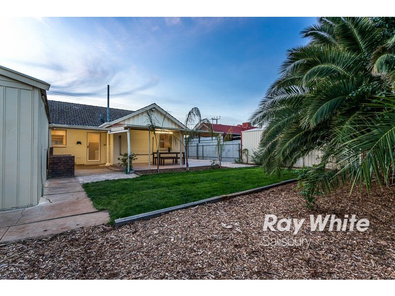 10 Saint Road, Smithfield Plains SA 5114