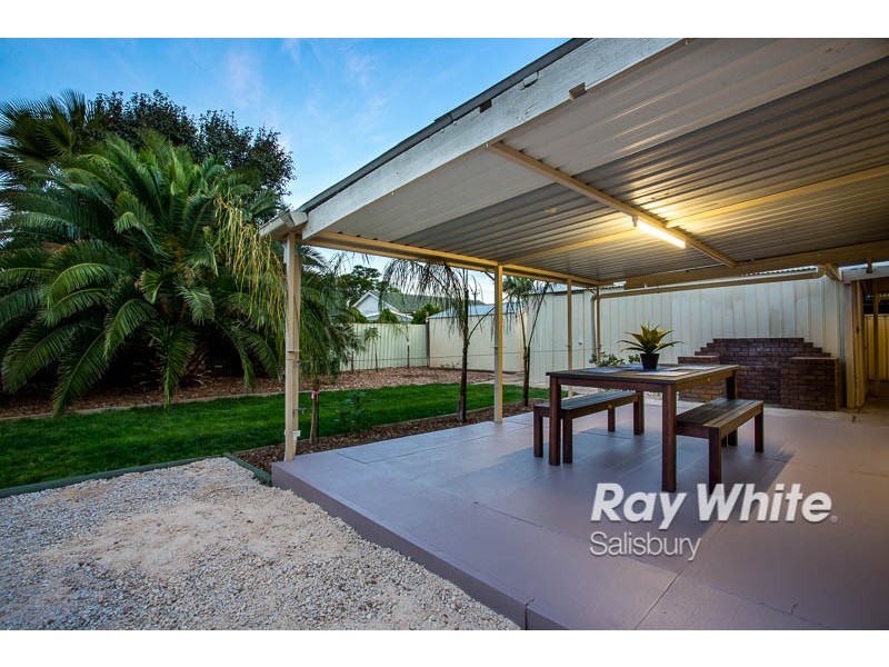 10 Saint Road, Smithfield Plains SA 5114