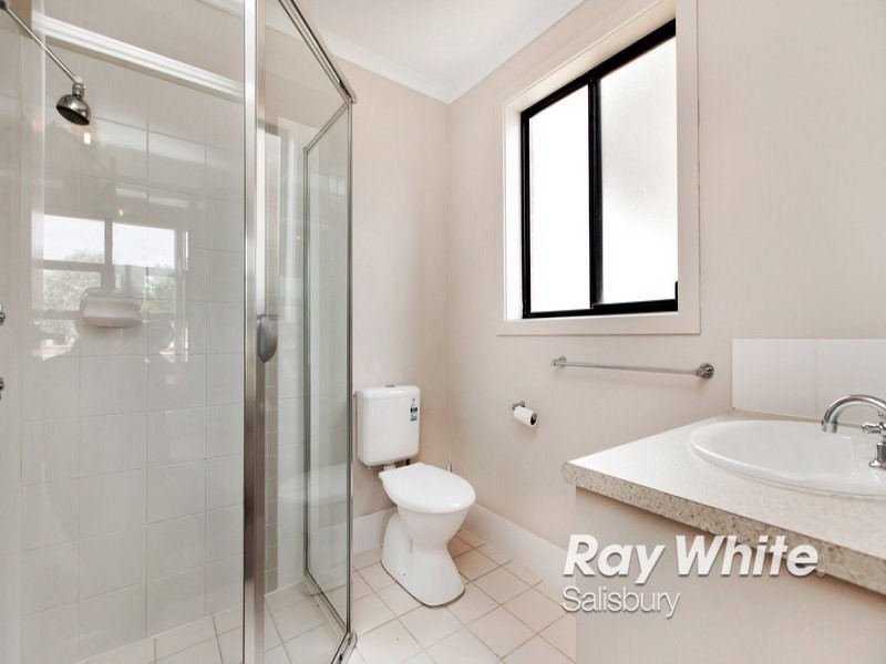 11 Almond Circuit, Munno Para West SA 5115