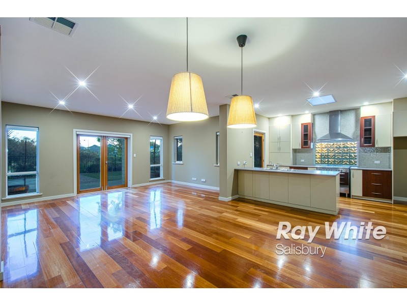 50 Sheaoak Drive, Mawson Lakes SA 5095