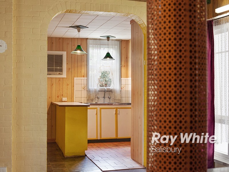 21 Nitschke Street, Elizabeth Grove SA 5112