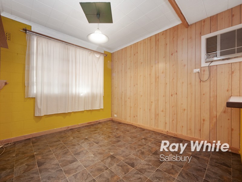 21 Nitschke Street, Elizabeth Grove SA 5112