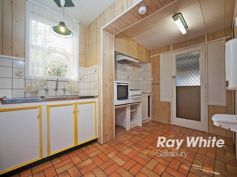 21 Nitschke Street, Elizabeth Grove SA 5112