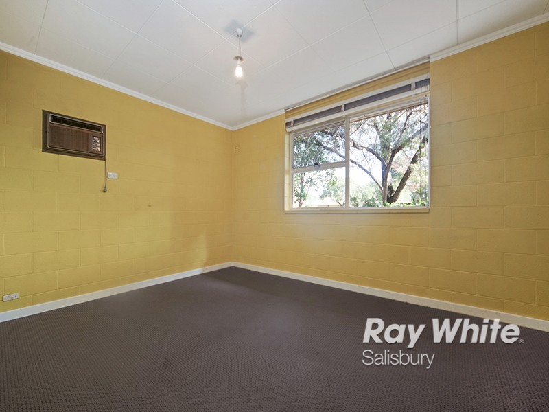 21 Nitschke Street, Elizabeth Grove SA 5112