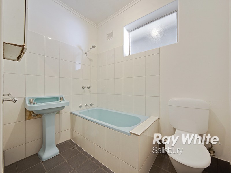 21 Nitschke Street, Elizabeth Grove SA 5112