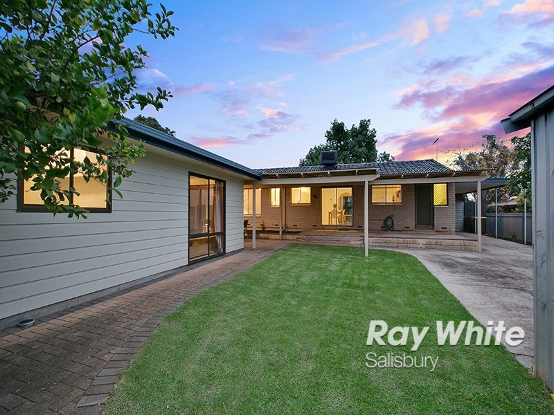 10 Yurlondi Drive, Surrey Downs SA 5126